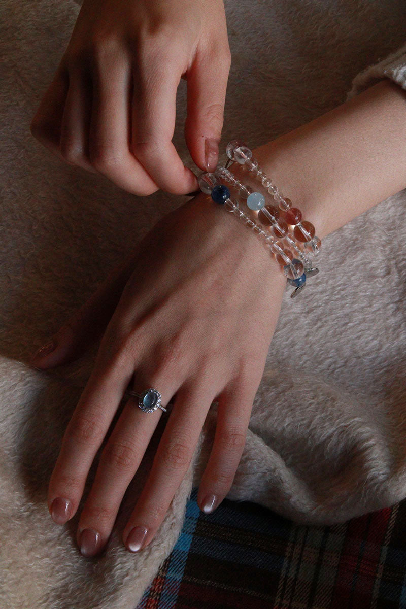 Meaningful birthday jewellery gift: what she’ll actually wear
